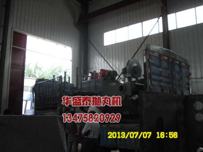 石材抛丸机室体装车图